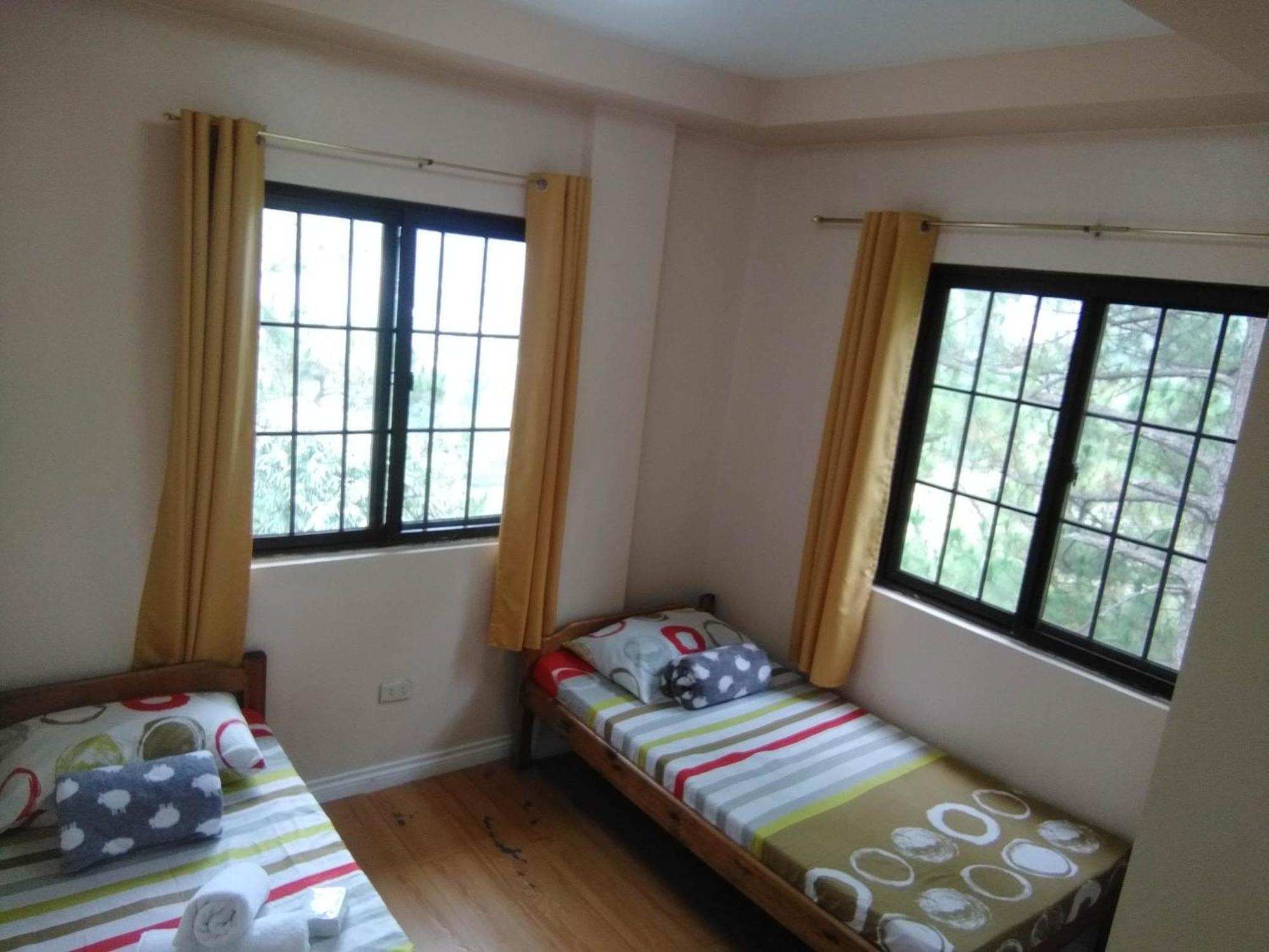 Koinonia Retreat Center Hotell Baguio City Rum bild